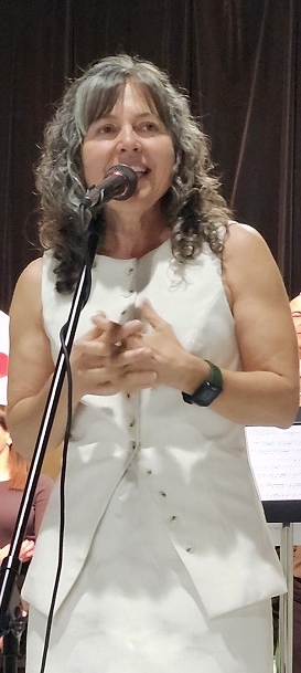 Julie 20250426_141135 V609